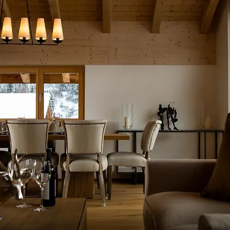 Berghof Penthouse Daire Saas Fee